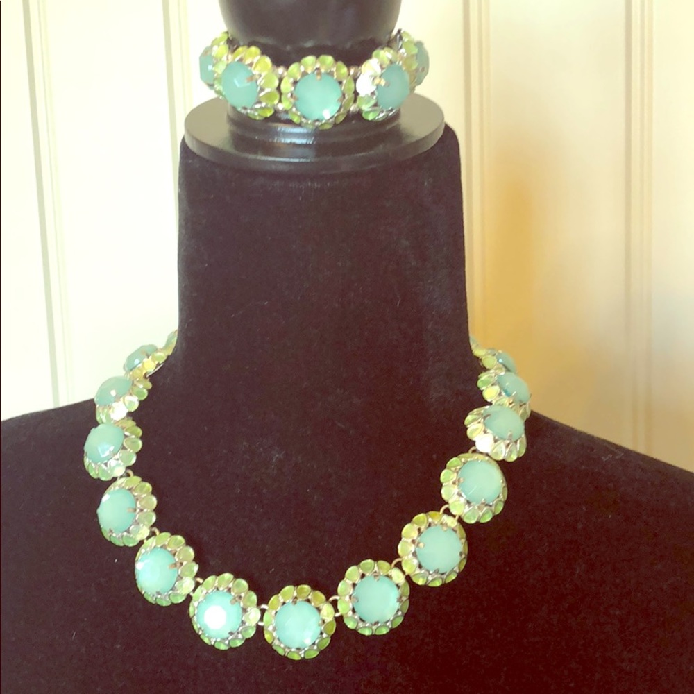 NWOT Sea-foam Green Necklace & Bracelet Set